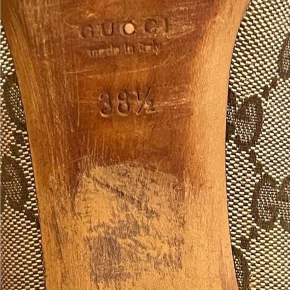 GUCCI Beige GG Canvas Horsebit Cap Toe Pumps Size Sz 38.5 - Picture 9 of 12